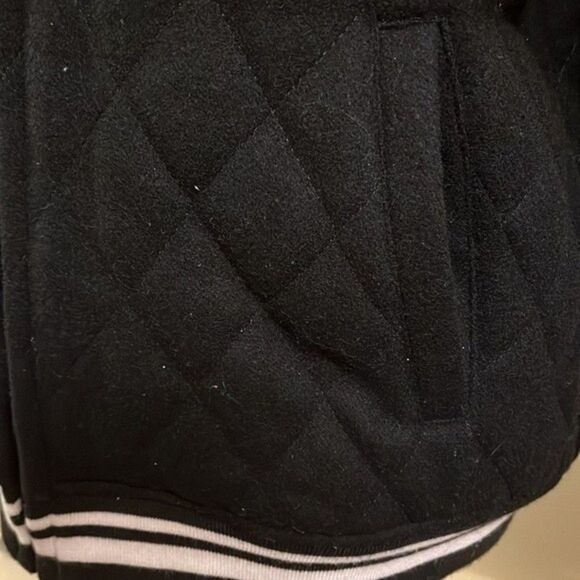 And 1 Retro Diamond Quilted Bomber Jacket. No tag will include measurement. - Picture 6 of 9